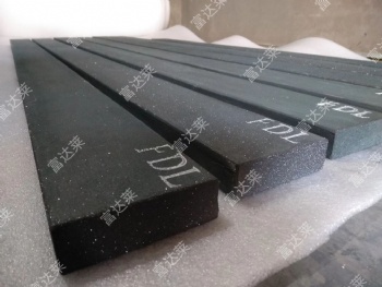 重結晶碳化硅梁